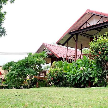 Pooltrap Village Bungalow パンガン島 エクステリア 写真