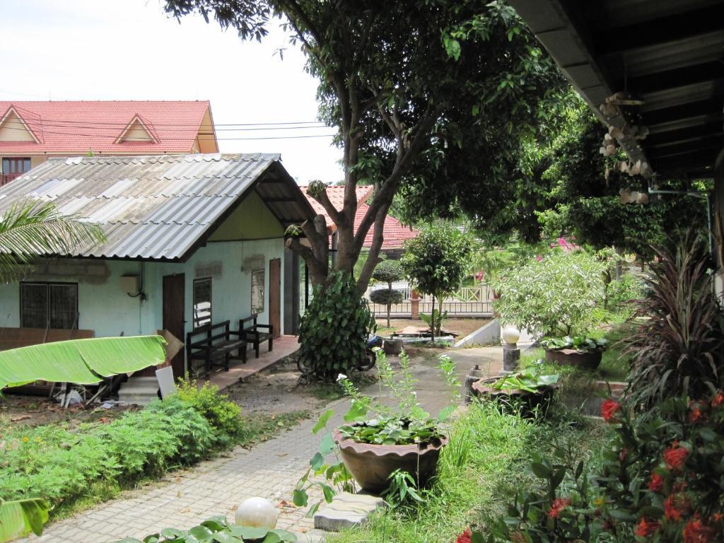 Pooltrap Village Bungalow パンガン島 エクステリア 写真
