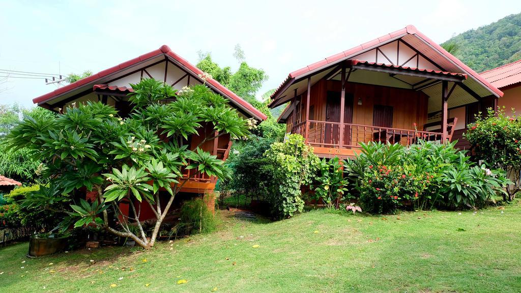 Pooltrap Village Bungalow パンガン島 エクステリア 写真
