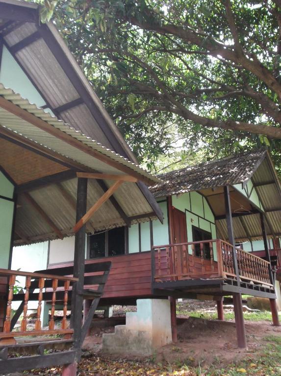 Pooltrap Village Bungalow パンガン島 エクステリア 写真