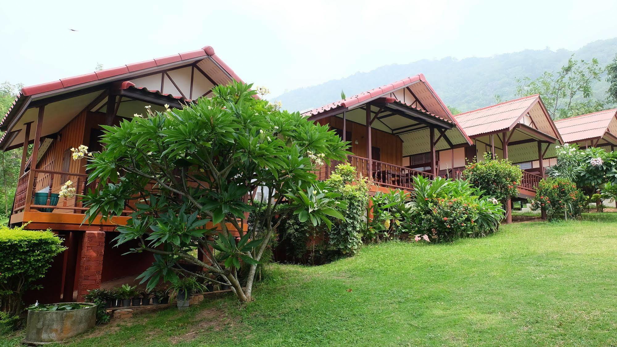 Pooltrap Village Bungalow パンガン島 エクステリア 写真