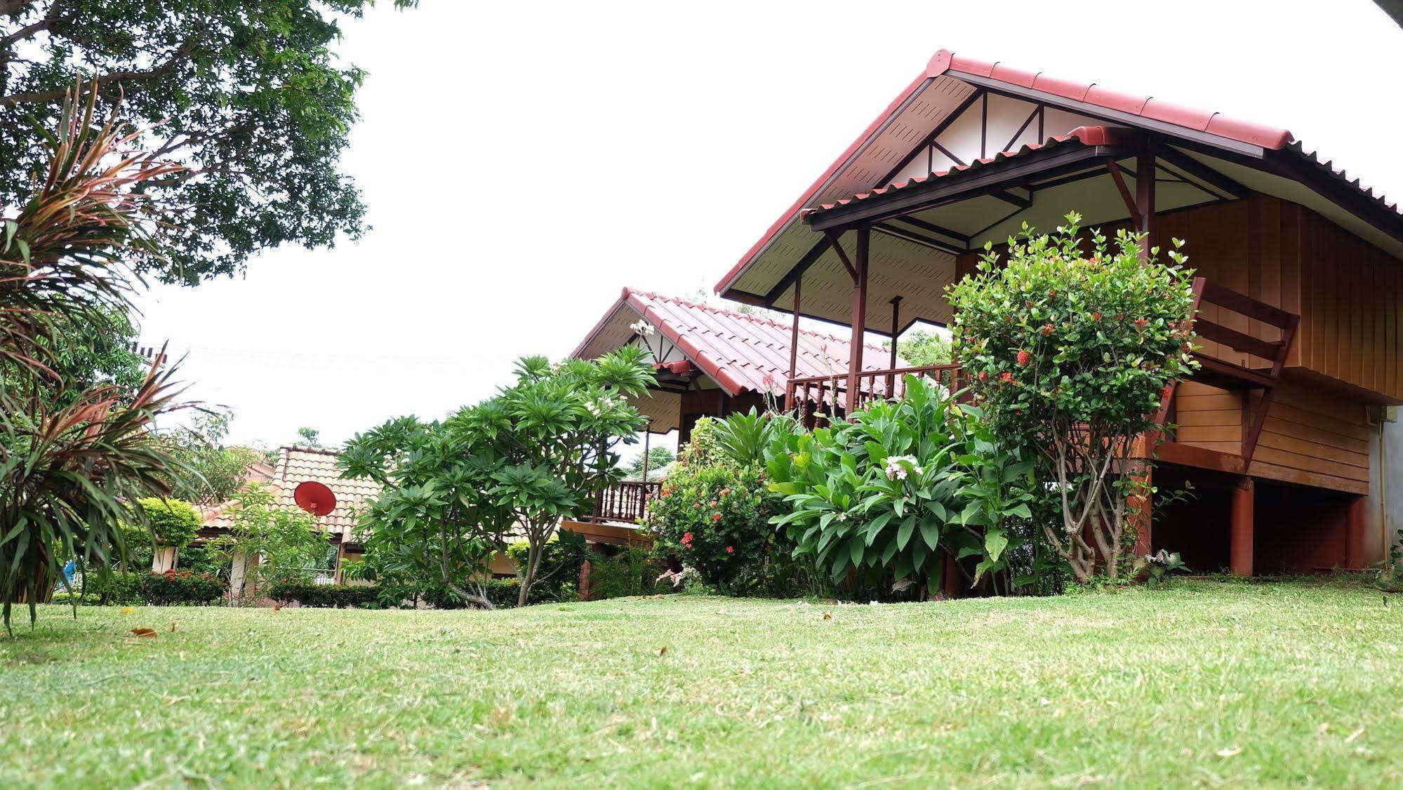 Pooltrap Village Bungalow パンガン島 エクステリア 写真