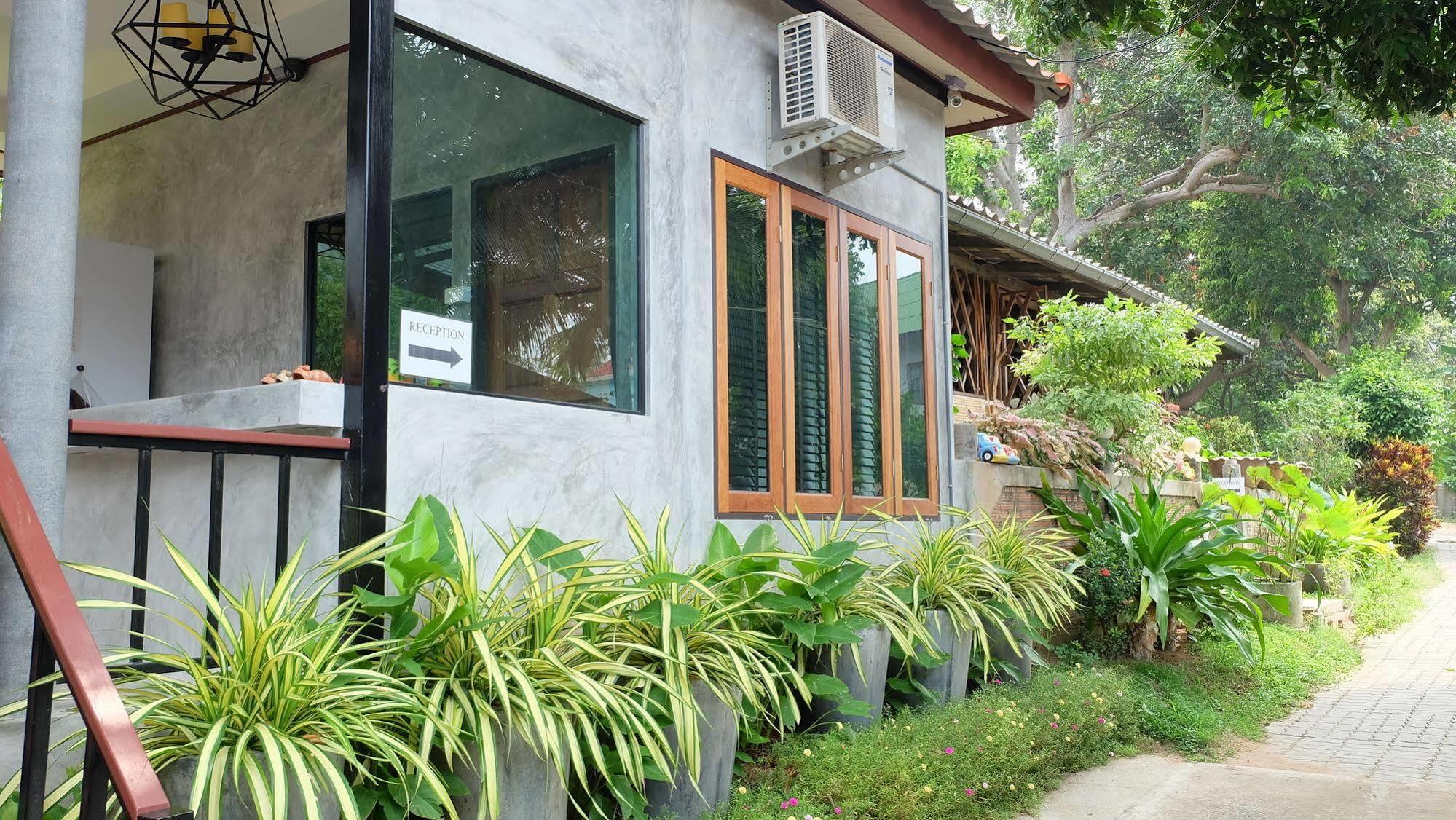 Pooltrap Village Bungalow パンガン島 エクステリア 写真